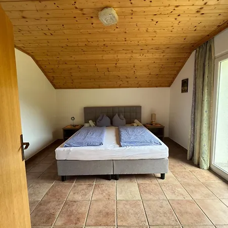 Konukevi Gasthof Innerfraganterwirt Flattach