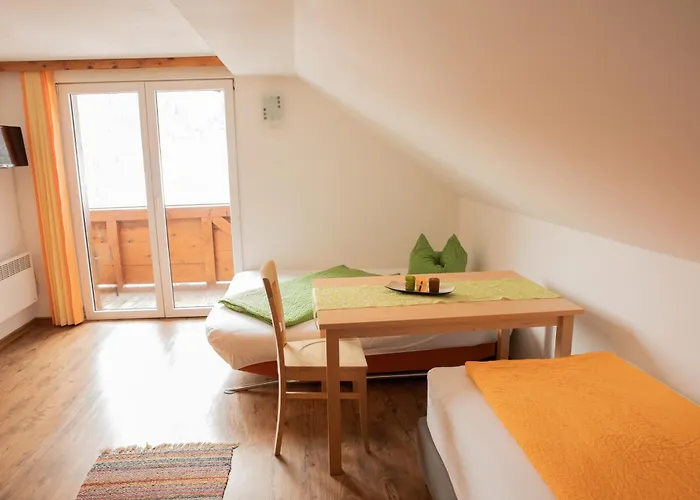 Innerfraganterwirt 3* فلاتاش